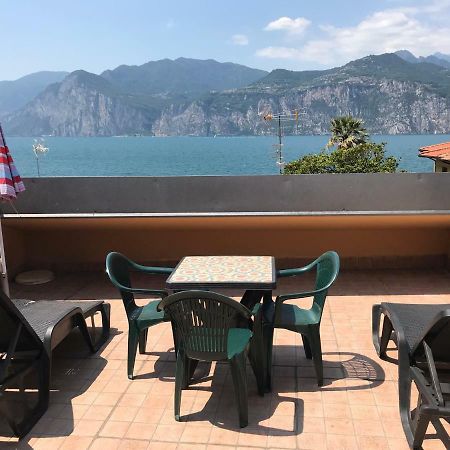 Stella Apartments Malcesine Eksteriør billede