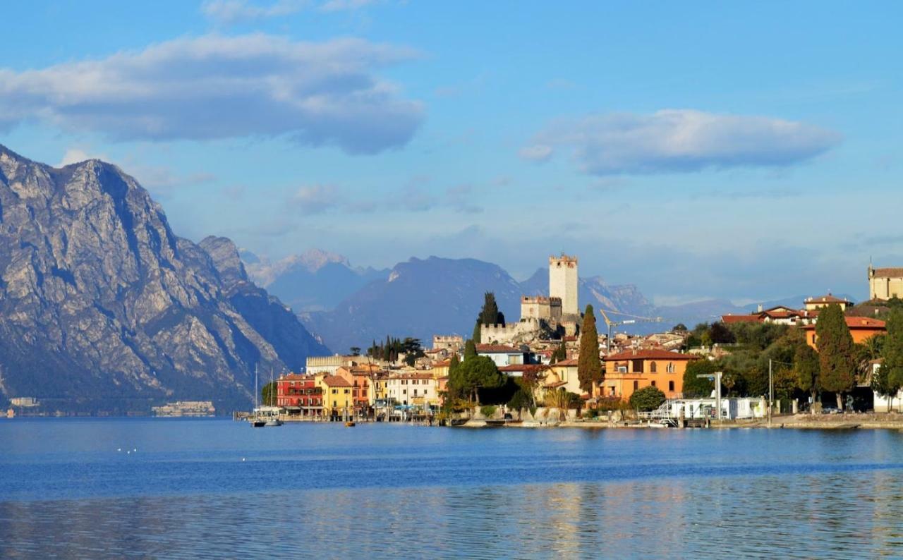 Stella Apartments Malcesine Eksteriør billede